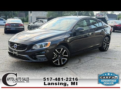 Used 2017 Volvo S60 T5 Dynamic w/ Vision Package AWD/4WD image 4