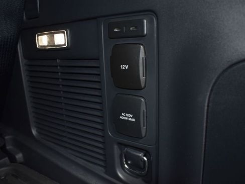 Used 2025 Ford Expedition Platinum w/ Stealth Performance Package image 43