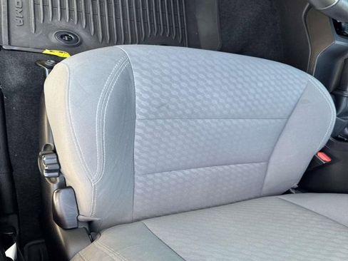 Certified 2023 Toyota Tacoma SR5 image 9