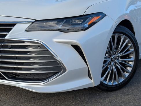 Used 2022 Toyota Avalon Limited w/ Advanced Safety Package image 10