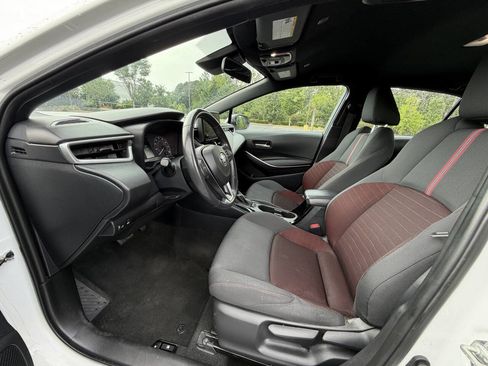 Used 2023 Toyota Corolla SE FWD image 9
