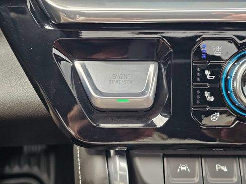 Used 2026 GMC Sierra 1500 Denali Ultimate AWD/4WD image 18