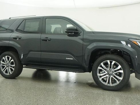New 2026 Toyota 4Runner Limited image 7
