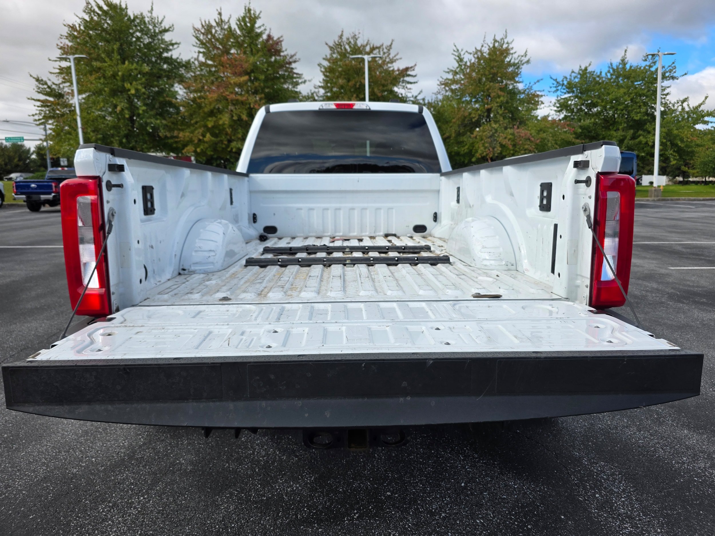 Certified 2025 Ford F350 XLT AWD/4WD image 9