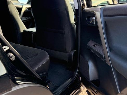 Used 2015 Toyota RAV4 XLE image 15