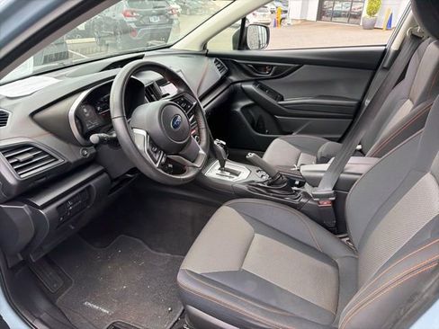 Used 2023 Subaru Crosstrek 2.0i Premium w/ Popular Package #3 AWD/4WD image 4