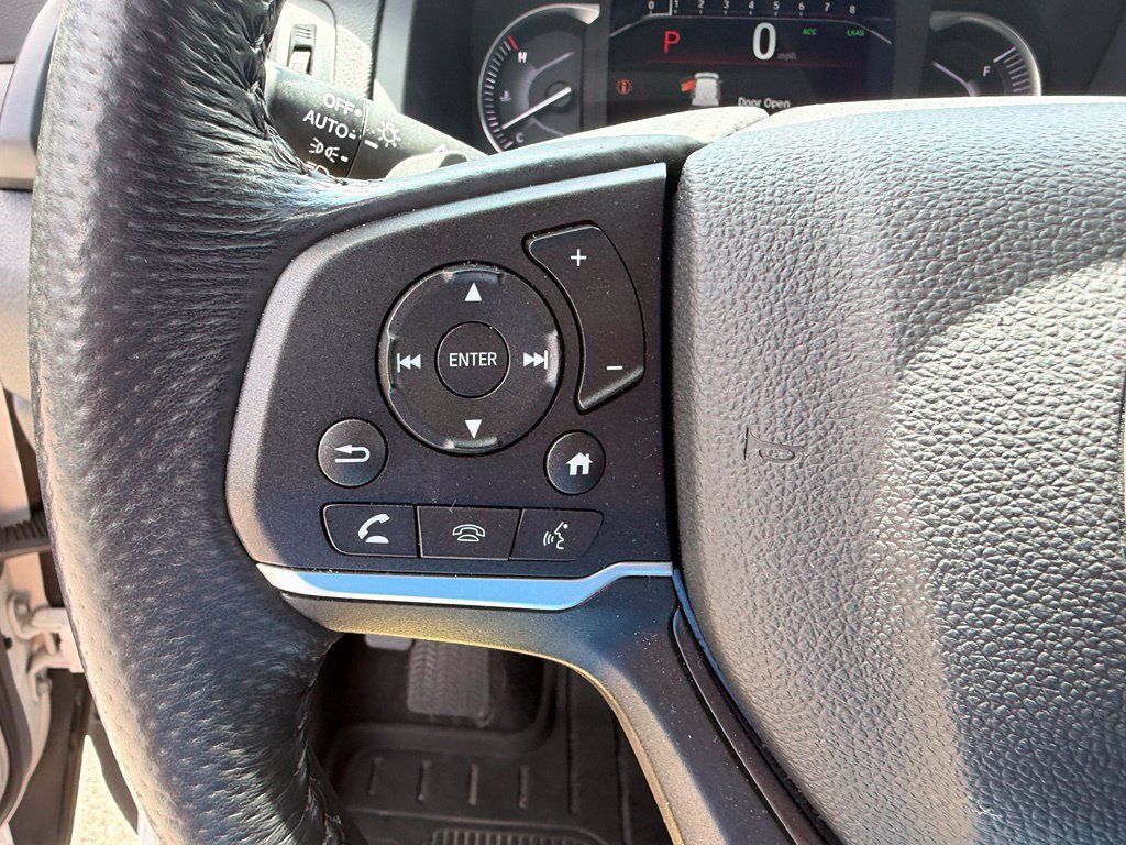 Used 2024 Honda Passport EX-L image 28