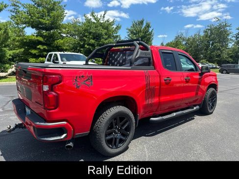 Used 2021 Chevrolet Silverado 1500 Custom w/ Rally Edition AWD/4WD image 4