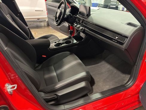 Used 2024 Honda Civic Sport image 15