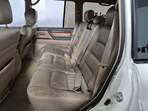 Used 2002 Lexus LX 470 4WD image 11