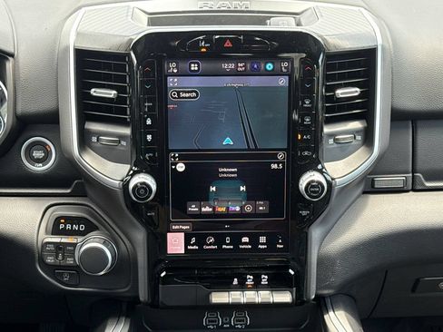New 2026 RAM 1500 4x4 Crew Cab image 13