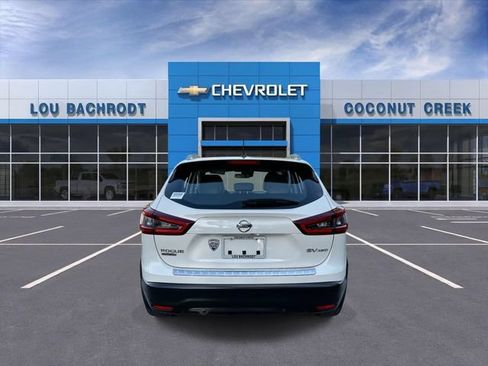 Used 2022 Nissan Rogue Sport SV w/ Technology Package AWD/4WD image 7