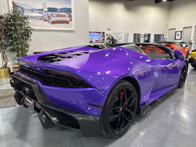 Used 2017 Lamborghini Huracan LP 610-4 AWD/4WD image 46