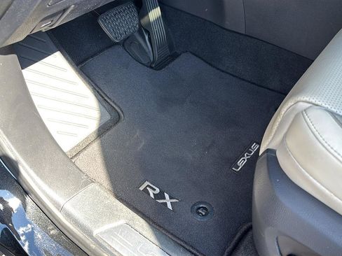 Used 2023 Lexus RX 350 w/ Accessory Package (Z1) image 18