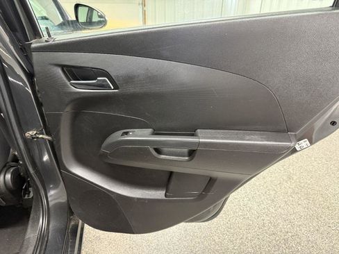 Used 2015 Chevrolet Sonic LT FWD image 23