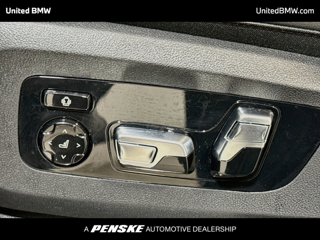 Used 2026 BMW X7 xDrive40i w/ Executive Package AWD/4WD image 11