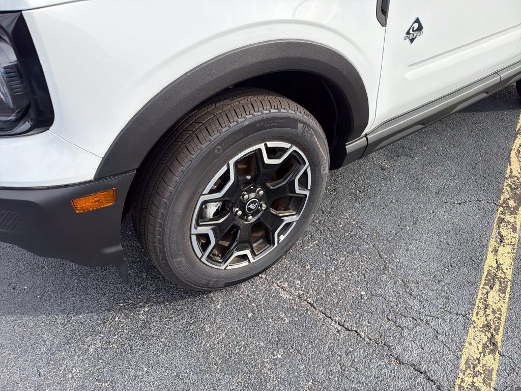 Used 2025 Ford Bronco Sport Outer Banks AWD/4WD image 21