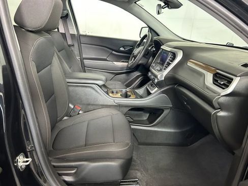 Used 2023 GMC Acadia SLE FWD image 29