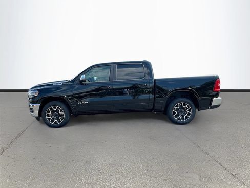 Used 2025 RAM 1500 Laramie AWD/4WD image 4