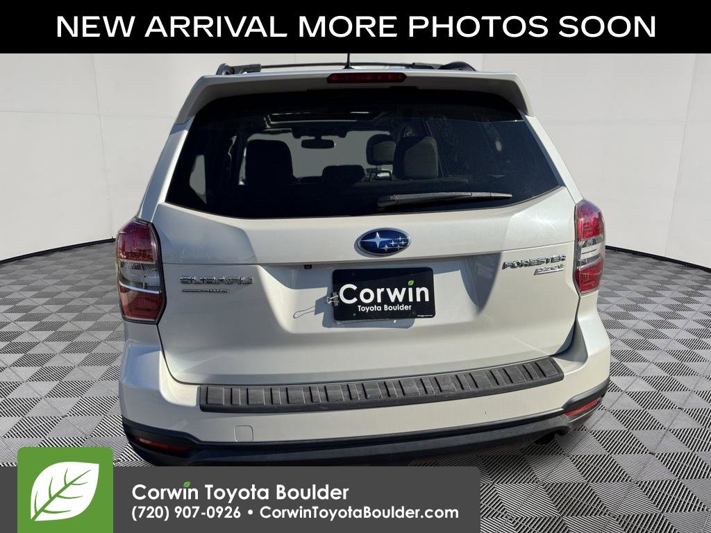Used 2015 Subaru Forester 2.5i Limited AWD/4WD image 6