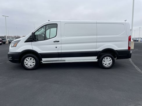 Used 2024 Ford Transit 250 Low Roof w/ Exterior Upgrade Package image 2