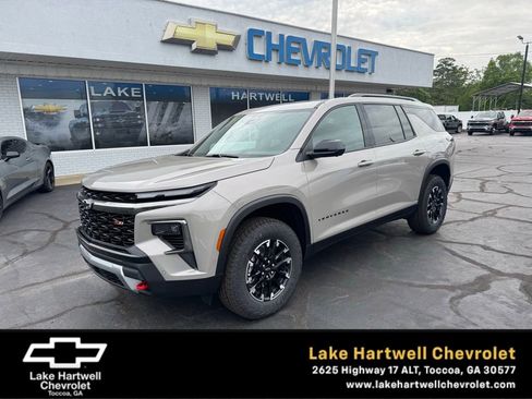 New 2026 Chevrolet Traverse Z71 w/ Enhanced Driving Package AWD/4WD image 1