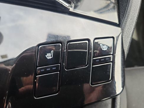 Used 2023 Kia Sportage LX image 30