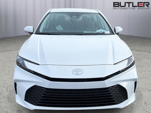 New 2026 Toyota Camry LE FWD image 9