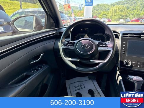 Used 2023 Hyundai Santa Cruz SEL AWD/4WD image 17