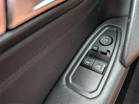 Used 2022 BMW Z4 sDrive30i w/ Driving Assistance Package image 32