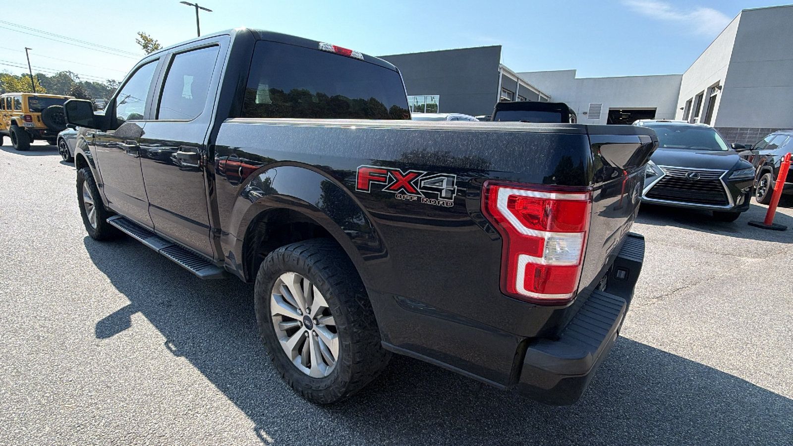 Used 2018 Ford F150 XL w/ Equipment Group 101A Mid AWD/4WD image 10