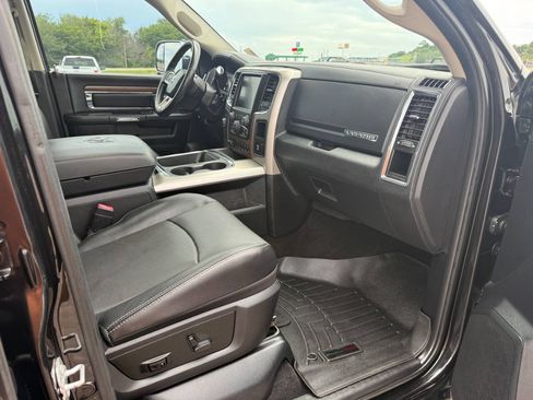 Used 2016 RAM 2500 Laramie AWD/4WD image 54