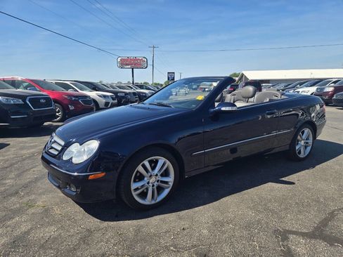 Used 2009 Mercedes-Benz CLK 350 Cabriolet image 3