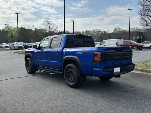 Certified 2025 Nissan Frontier PRO-4X AWD/4WD image 7