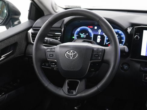 Used 2026 Toyota Camry XLE w/ Premium Plus Package AWD/4WD image 14