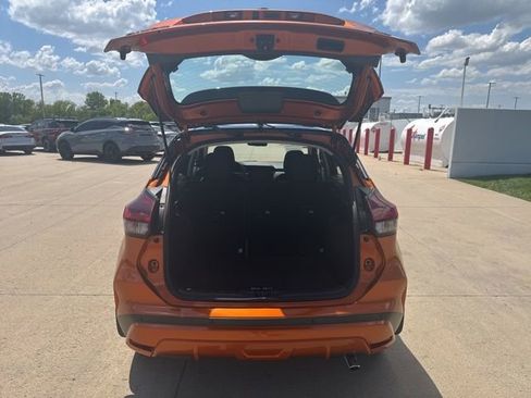Used 2024 Nissan Kicks SV w/ Interior Electronics Package FWD image 11
