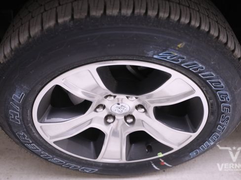 New 2026 RAM 1500 Express image 30