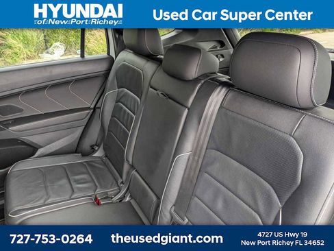 Used 2023 Volkswagen Tiguan SEL R-Line AWD/4WD image 17