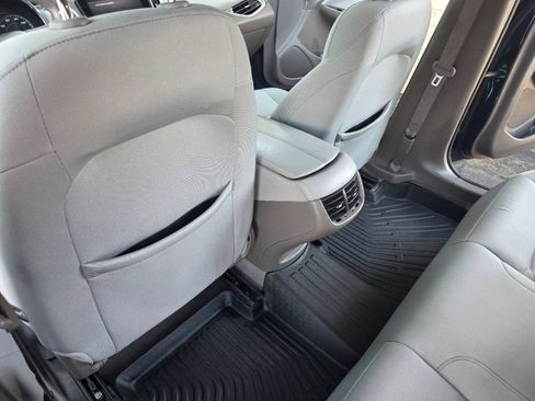 Used 2019 Chevrolet Malibu LT FWD image 29