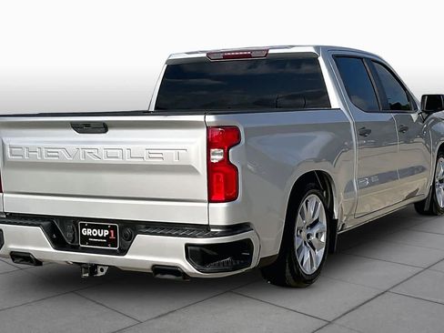Used 2020 Chevrolet Silverado 1500 Custom w/ Custom Value Package RWD image 12