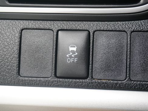 Used 2016 Toyota Camry SE FWD image 21