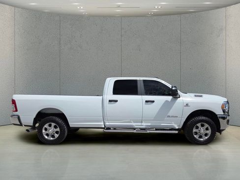 Used 2024 RAM 3500 Big Horn AWD/4WD image 2