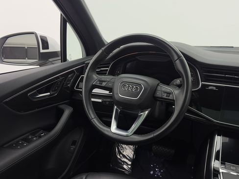 Used 2025 Audi Q7 3.0T Premium Plus AWD/4WD image 37