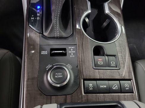 Used 2022 Toyota Highlander Platinum AWD/4WD image 20