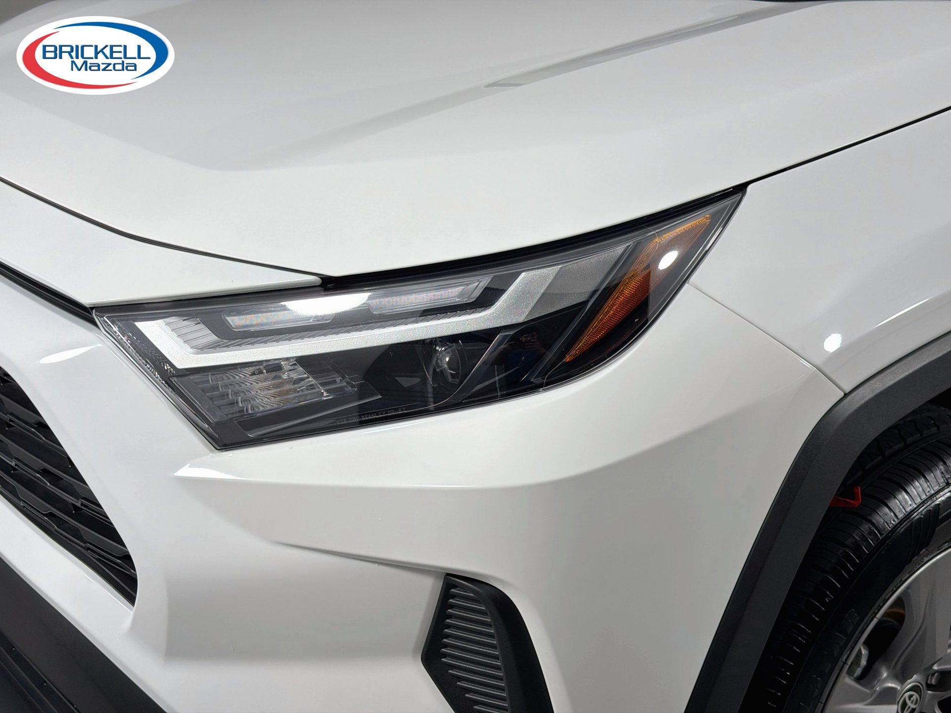 Used 2025 Toyota RAV4 XLE FWD image 9