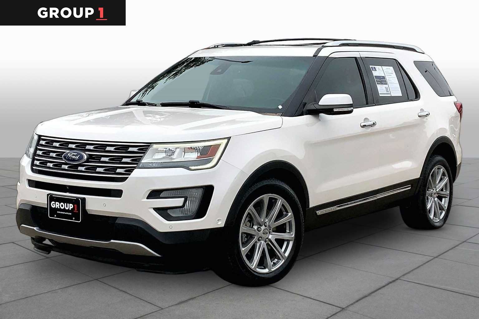 Used 2017 Ford Explorer Limited w/ Equipment Group 303A AWD/4WD image 1