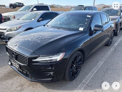 Used 2022 Volvo S60 B5 R-Design w/ Advanced Package