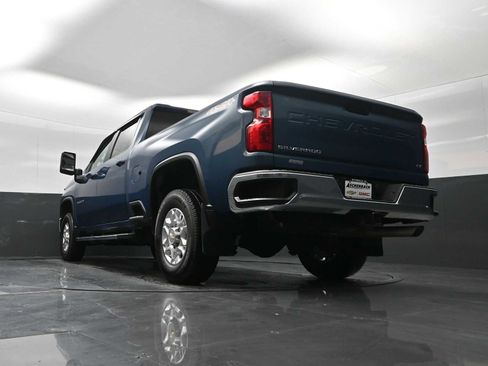 Used 2025 Chevrolet Silverado 2500 LT image 26