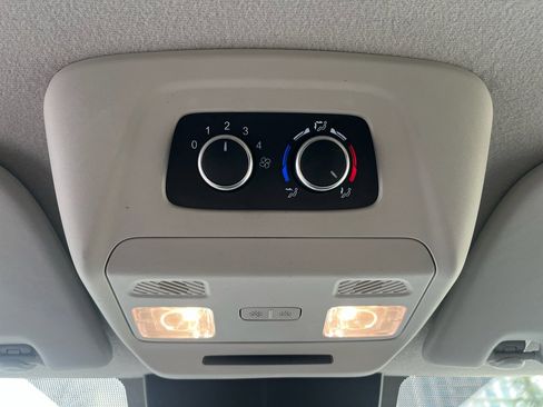 Used 2023 Ford Transit 350 XL image 22