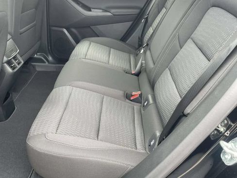 New 2027 Chevrolet Equinox LT w/ Safety and Technology Package FWD image 10